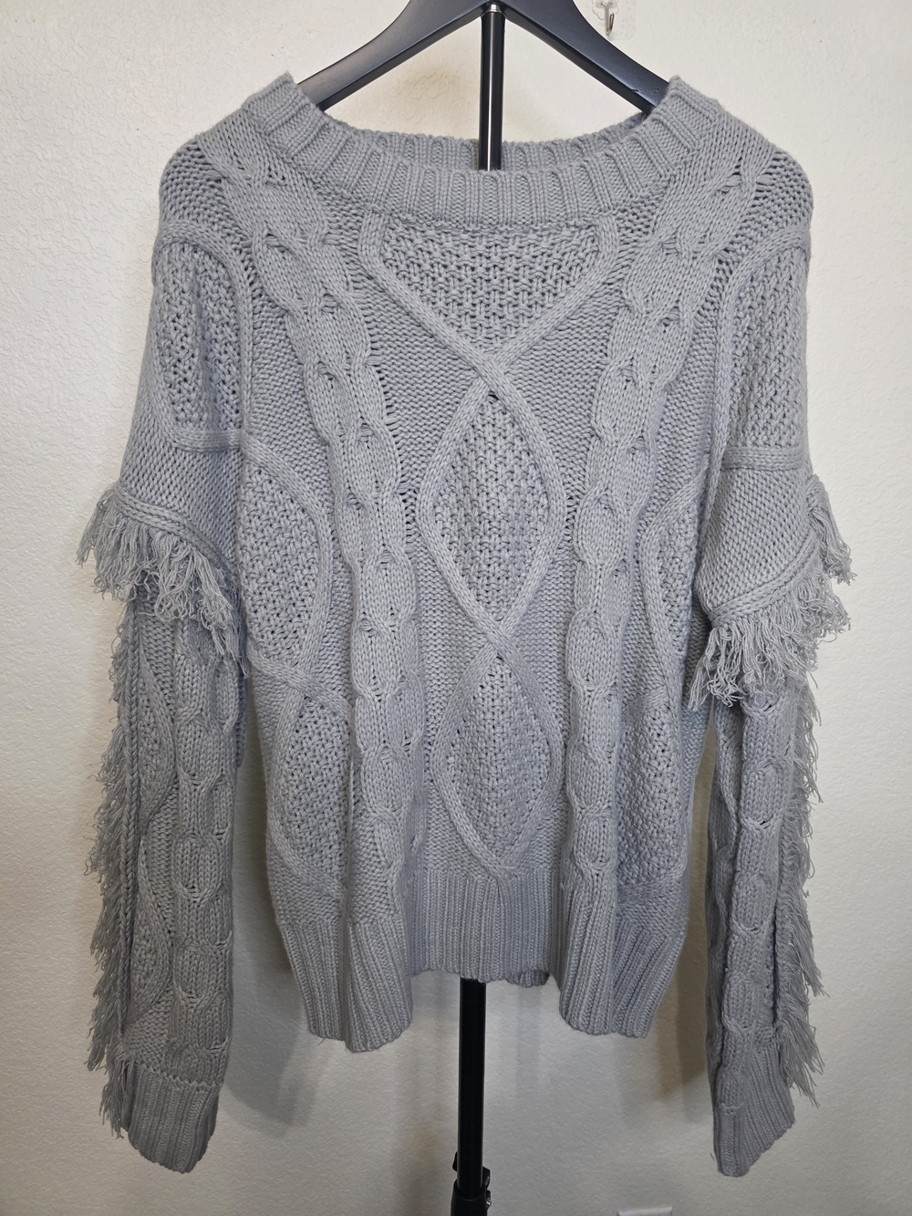 &merci Grey Chunky Cable Knit Fringe Sleeve Pullover Sweater Size L Boho
